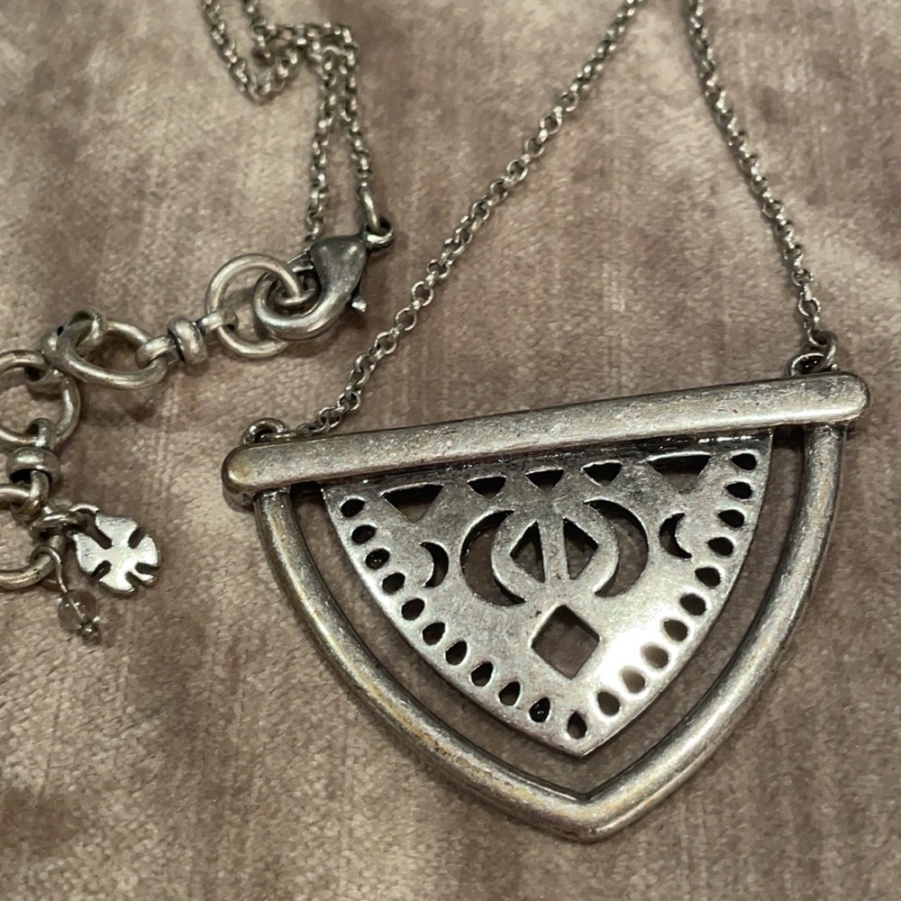 LUCKY BRAND Pendant Necklace 26-28” - Picture 4 of 7